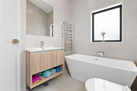 Photo of property in 8/1a Halsey Road, Manurewa, Auckland, 2102