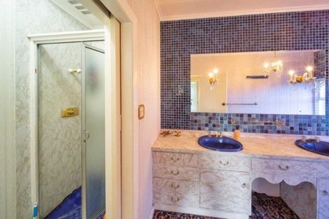 Photo of property in 8a Clifford Street, Hawera, 4610