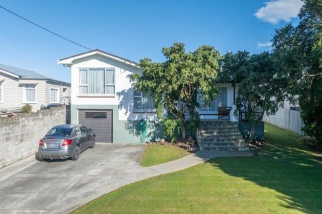 Photo of property in 48 Broughton Street, Gore, 9710