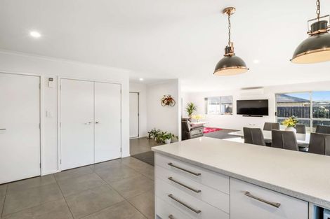 Photo of property in 9 Magnolia Crescent, Tawhero, Whanganui, 4501