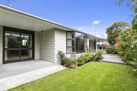 Photo of property in 176 Gladstone Road, Dalmore, Dunedin, 9010