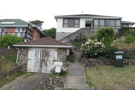 Photo of property in 27 Tuawera Terrace, Clifton, Christchurch, 8081