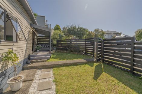Photo of property in 2 Ridge Road, Tairua, 3508