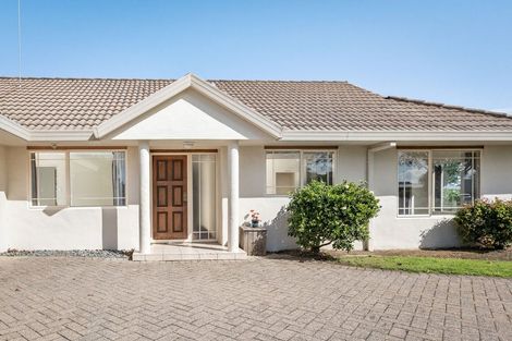 Photo of property in 32 Belmont Rise, Katikati, 3129
