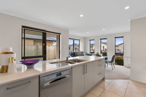 Photo of property in 5 Kuru Place, Papamoa, 3118