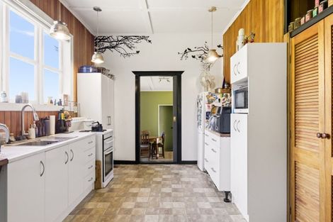 Photo of property in 8 Marsack Road, Taumarunui, 3992