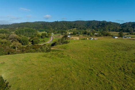 Photo of property in 21 Doel Road, Awanui, 0486