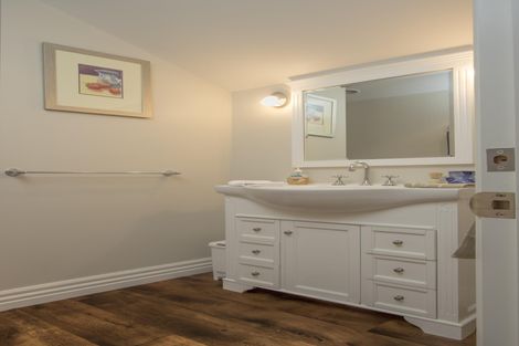 Photo of property in 1 Ash Lane, Cromwell, 9310