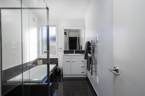 Photo of property in 139 Victory Drive, Wharewaka, Taupo, 3330