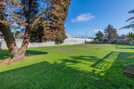 Photo of property in 2a Brandon Road, Glen Eden, Auckland, 0602