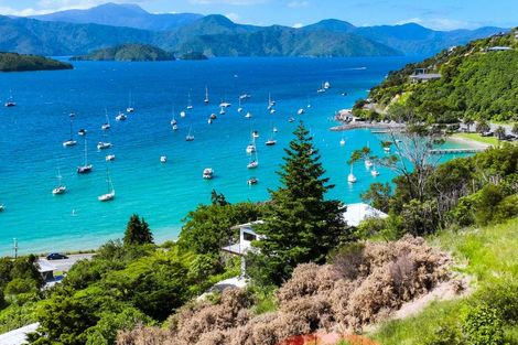 Photo of property in 324e Waikawa Road, Waikawa, Picton, 7220