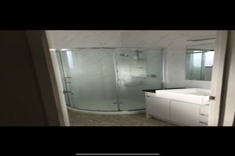 Photo of property in 22 Carrickdawson Drive, Flat Bush, Auckland, 2019