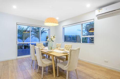 Photo of property in 34a Exmouth Road, Northcote, Auckland, 0627