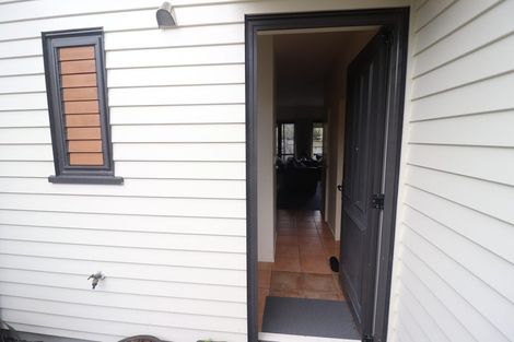Photo of property in 11/3 The Avenue, Albany, Auckland, 0632