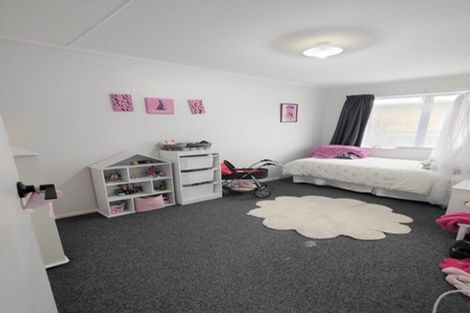 Photo of property in 19 Sunny Grove, Wainuiomata, Lower Hutt, 5014