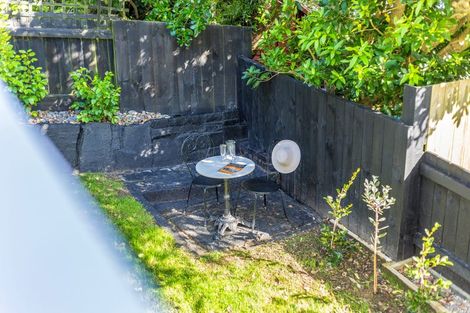 Photo of property in 66a Donald Street, Karori, Wellington, 6012