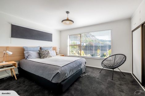 Photo of property in 2/11 Taupata Street, Redcliffs, Christchurch, 8081