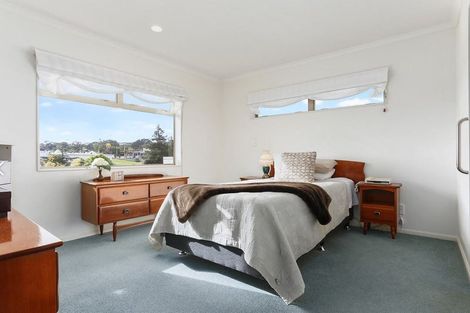 Photo of property in 35 Elan Place, Stanmore Bay, Whangaparaoa, 0932