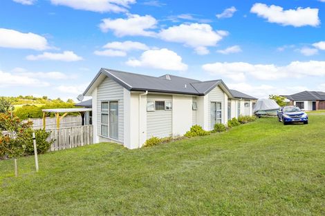 Photo of property in 2 Muirhill Place, Pokeno, 2402