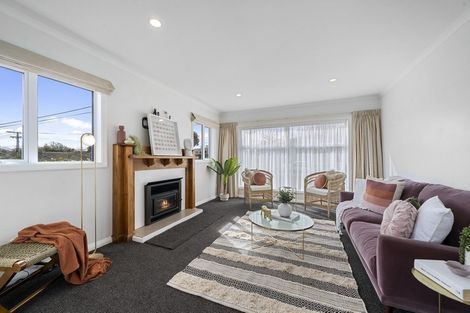 Photo of property in 10 Karaka Grove, Raumati Beach, Paraparaumu, 5032