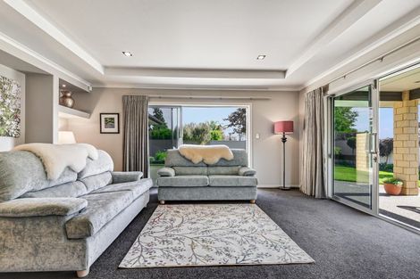 Photo of property in 3 Amokura Crescent, Flagstaff, Hamilton, 3210