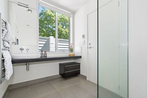 Photo of property in 2/1 Riro Street, Hamilton East, Hamilton, 3216