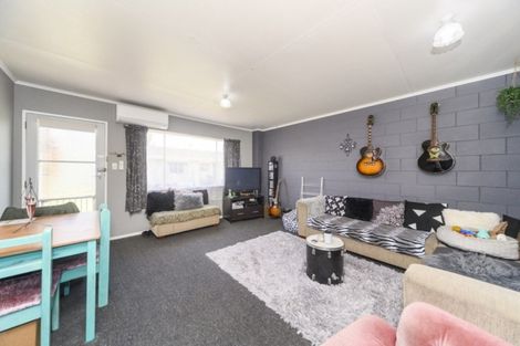 Photo of property in 8c Seaforth Avenue, Milson, Palmerston North, 4414
