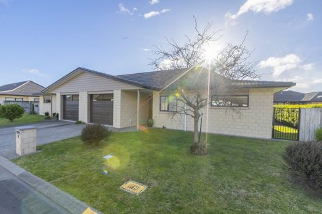 Photo of property in Georgia Estate, 12/3 Georgia Grove, Paraparaumu, 5032