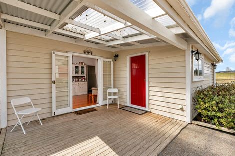 Photo of property in 947 Mangakahia Road, Poroti, Whangarei, 0179
