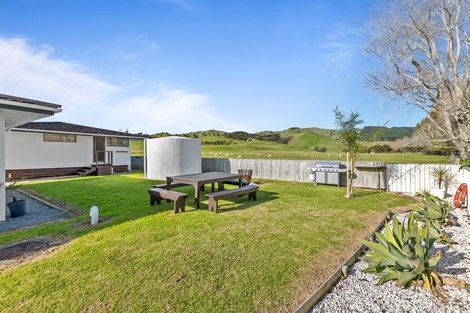 Photo of property in 23 Ferndale Drive, Kawakawa Bay, Papakura, 2585