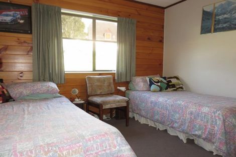Photo of property in 121 Onemana Drive, Onemana, Whangamata, 3691