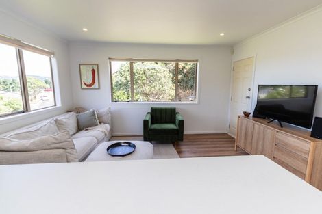 Photo of property in 2a Downing Street, Crofton Downs, Wellington, 6035