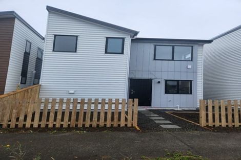 Photo of property in 3 Te Kaapia Road, Papakura, 2110