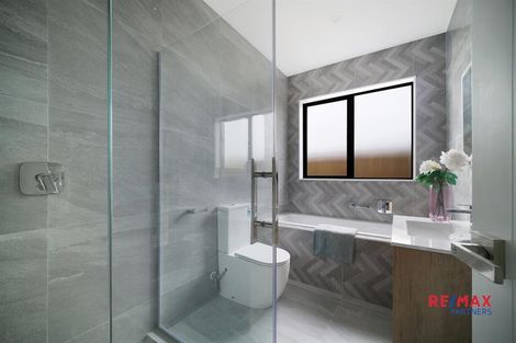 Photo of property in 32 Hari Road, Karaka, 2113