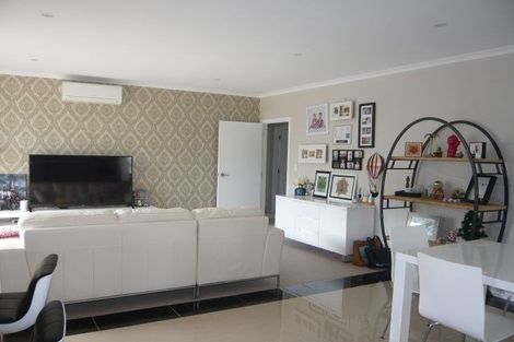 Photo of property in 11 Helenslee Court, Flagstaff, Hamilton, 3210