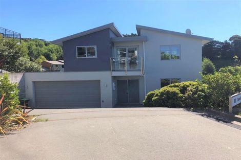 Photo of property in 17 Mandalay Lane, Redcliffs, Christchurch, 8081