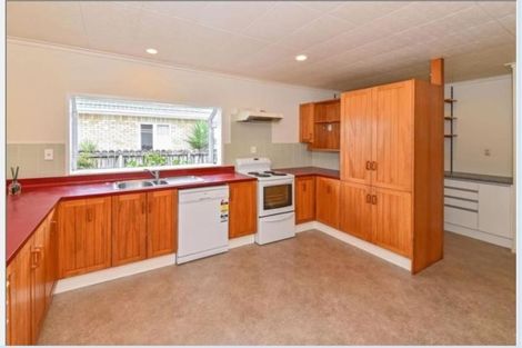 Photo of property in 41 Willis Road, Papakura, 2110