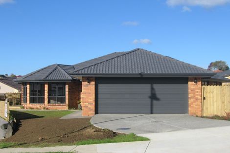 Photo of property in 4 Pittville Place, Henderson, Auckland, 0612