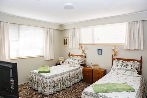 Photo of property in 19 Towey Street, Holmes Hill, Oamaru, 9401