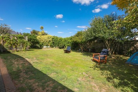 Photo of property in 6 Bouverie Crescent, Flagstaff, Hamilton, 3210