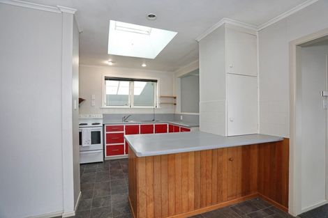 Photo of property in 14 Ongo Road, Hunterville, 4730