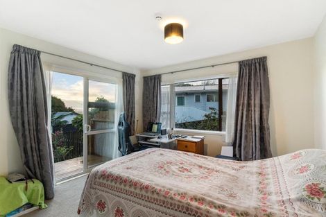 Photo of property in 93 Garfield Road, Helensville, 0800