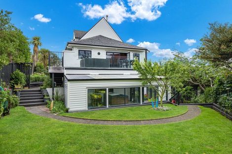 Photo of property in 13 Frances Street, Waikanae Beach, Waikanae, 5036