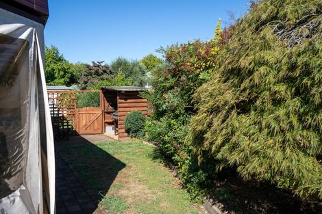 Photo of property in 251 Shakespeare Street, Leamington, Cambridge, 3432