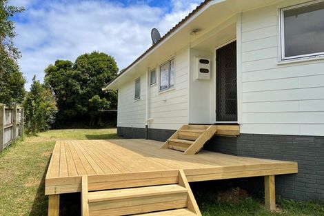 Photo of property in 27 Blanche Way, Half Moon Bay, Auckland, 2012