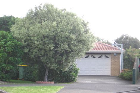 Photo of property in 18 Splendour Close, Henderson, Auckland, 0610