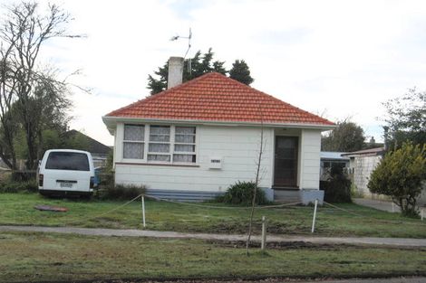 Photo of property in 39 Ross Crescent, Fairfield, Hamilton, 3214