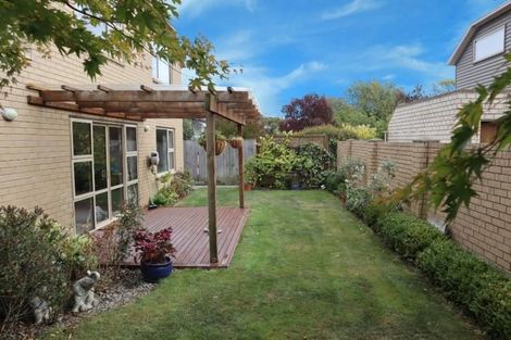 Photo of property in 2 Fieldstone Lane, Spreydon, Christchurch, 8024