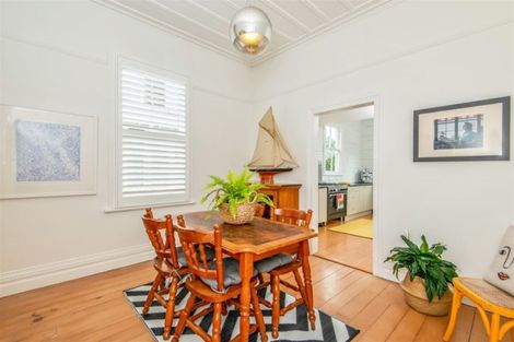 Photo of property in 12 Allenby Avenue, Devonport, Auckland, 0624