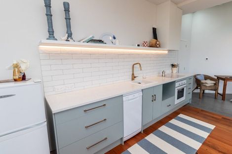 Photo of property in 123 Volga Street, Island Bay, Wellington, 6023